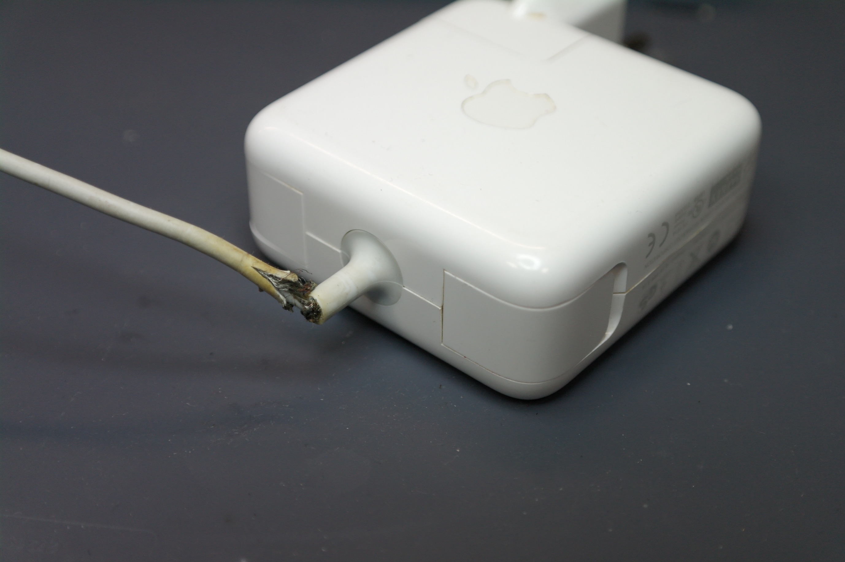 Magsafe iphone battery. MAGSAFE 3. MAGSAFE 3 in 1. MAGSAFE 2. Apple MAGSAFE Duo Charger.